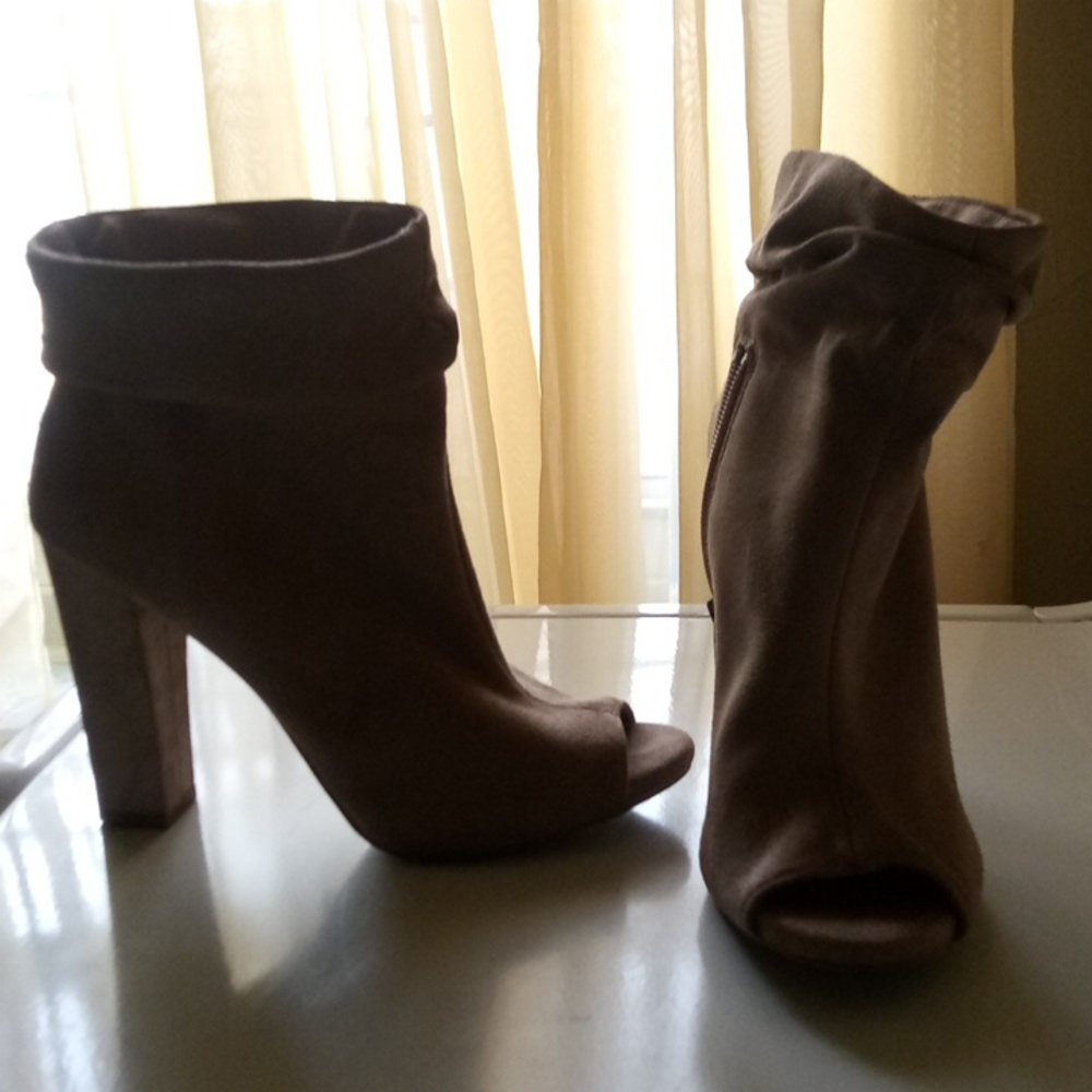 Can't wear this high heel anymore